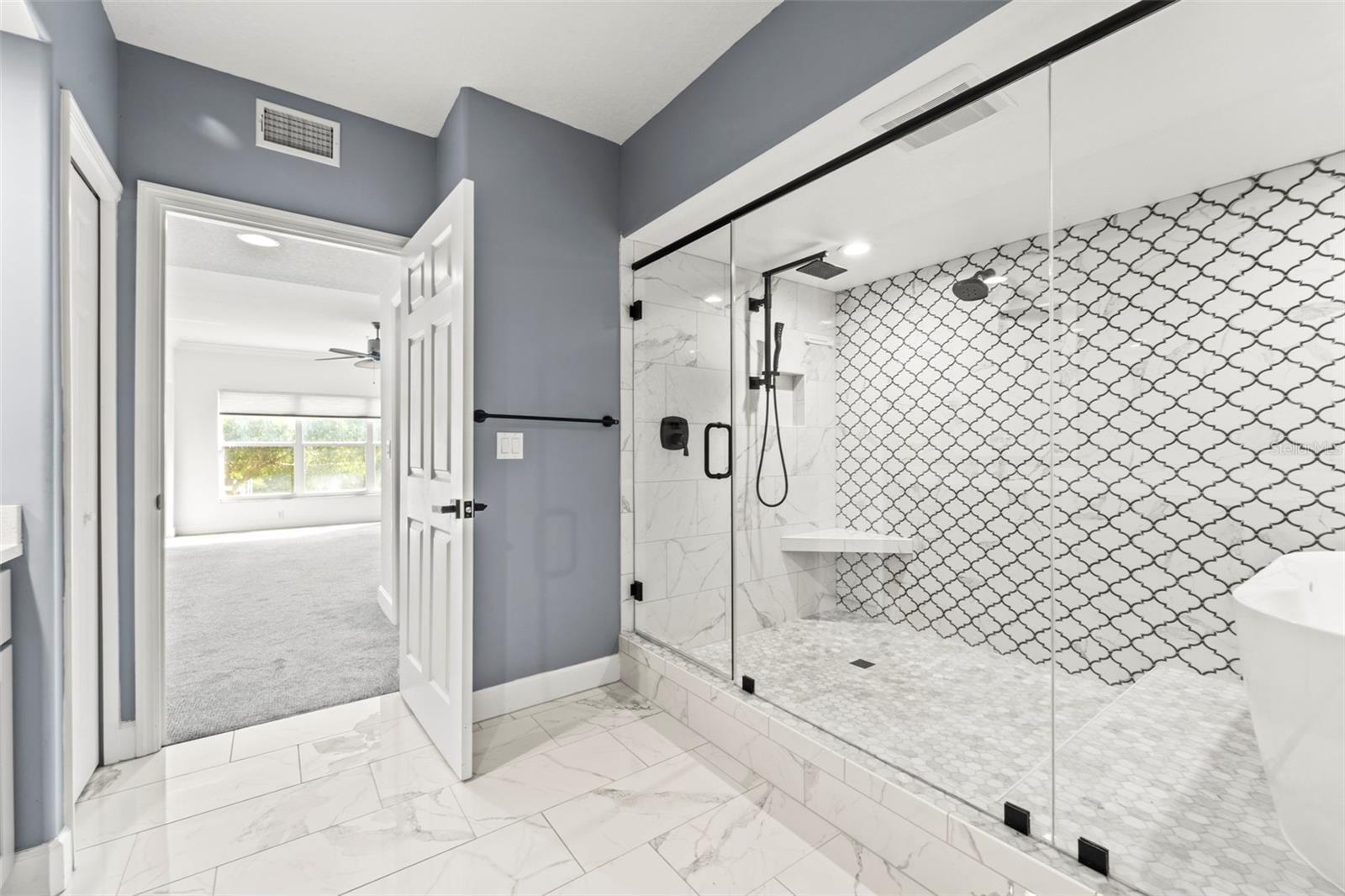 Image 30 of 62 For 1645 Pinellas Bayway S B2