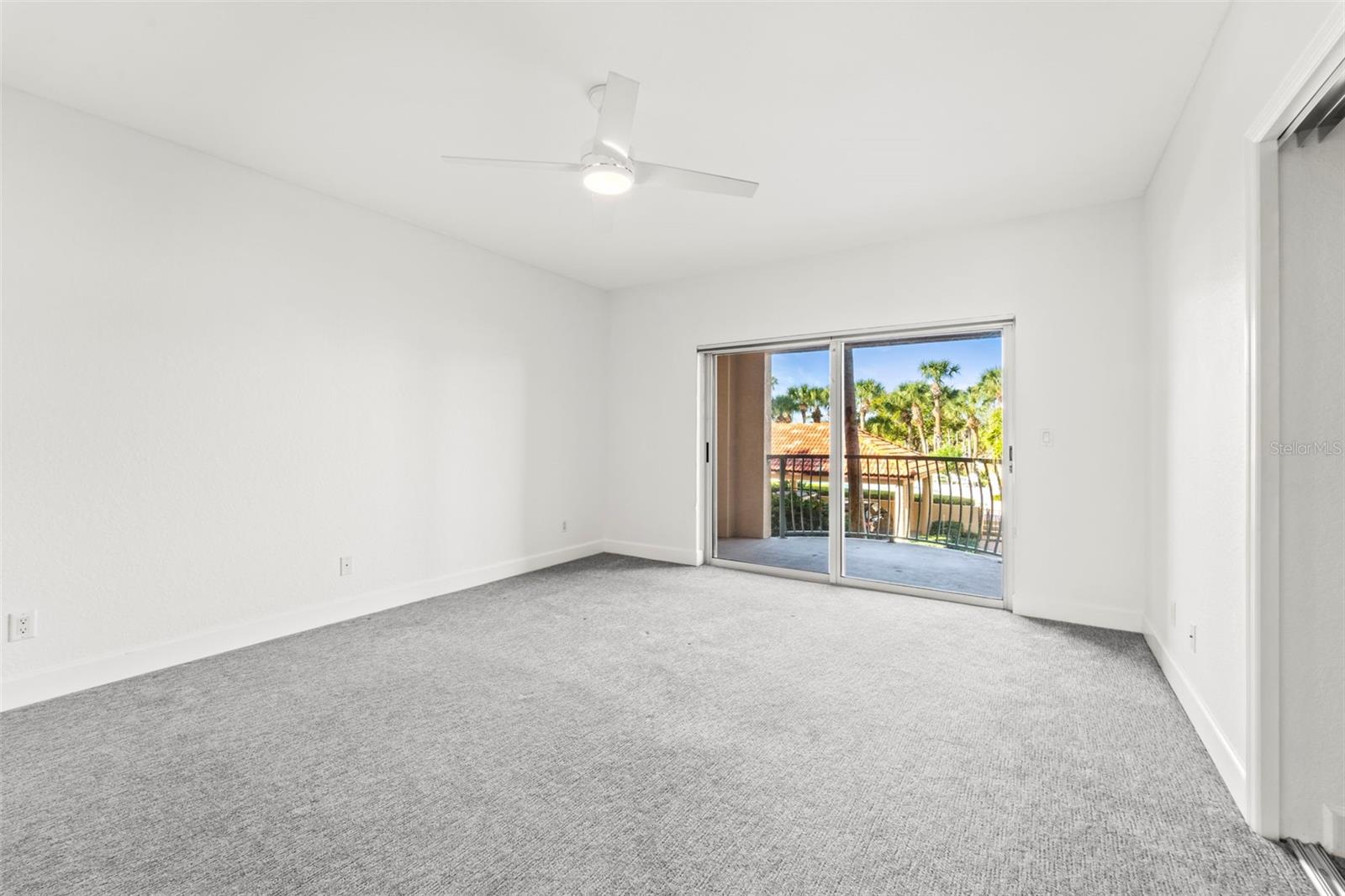 Image 32 of 62 For 1645 Pinellas Bayway S B2