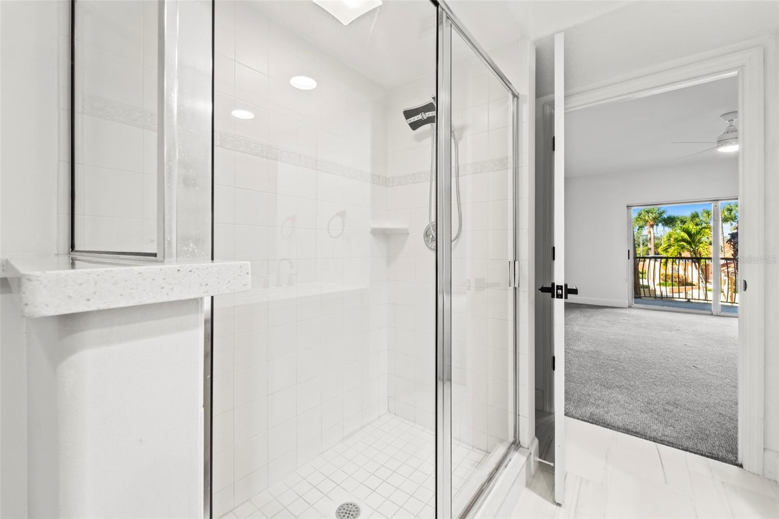 Image 37 of 62 For 1645 Pinellas Bayway S B2