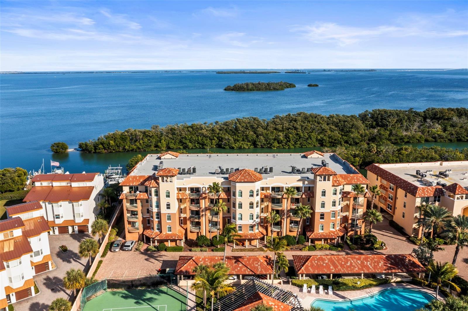 Image 51 of 62 For 1645 Pinellas Bayway S B2