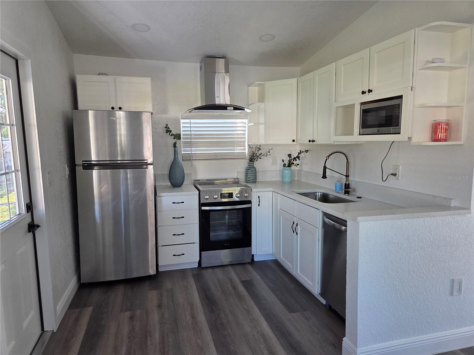 Image 3 of 14 For 6405 Elliot Drive