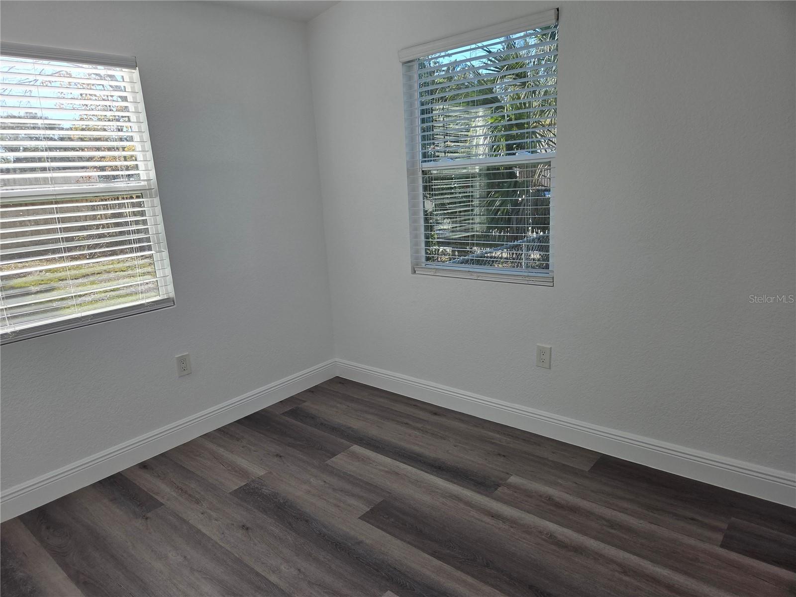 Image 6 of 14 For 6405 Elliot Drive