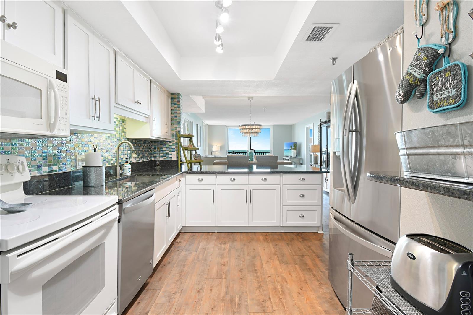 Image 13 of 41 For 15316 Gulf Boulevard 402