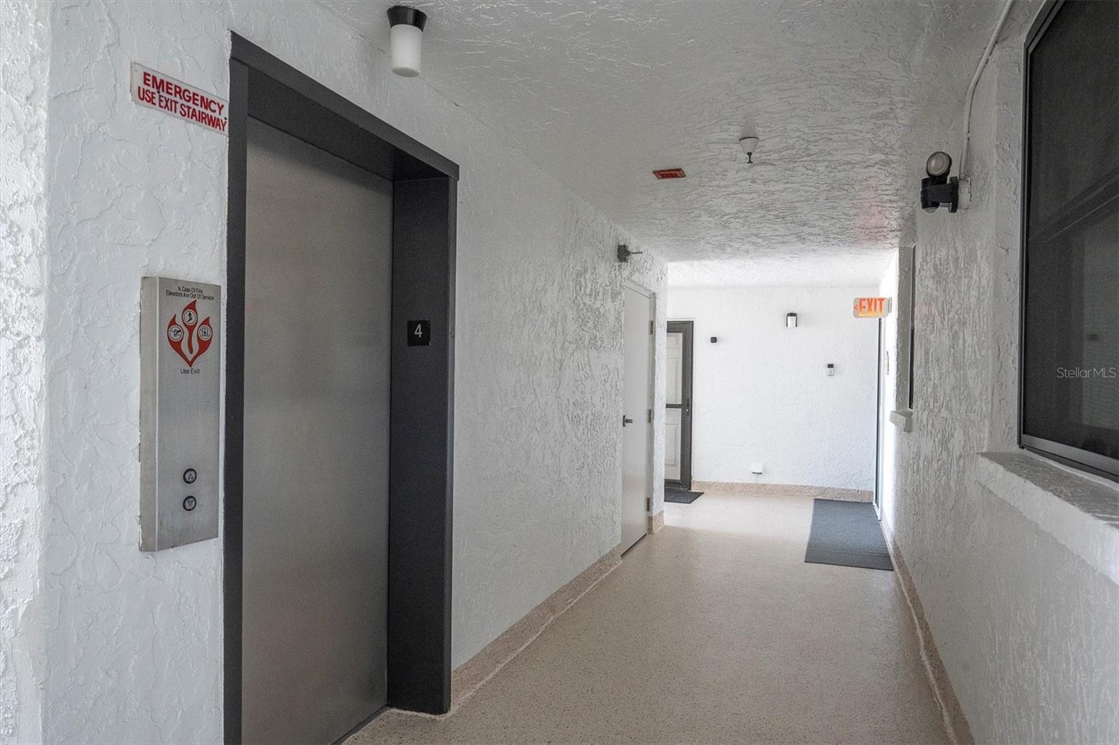 Image 40 of 41 For 15316 Gulf Boulevard 402