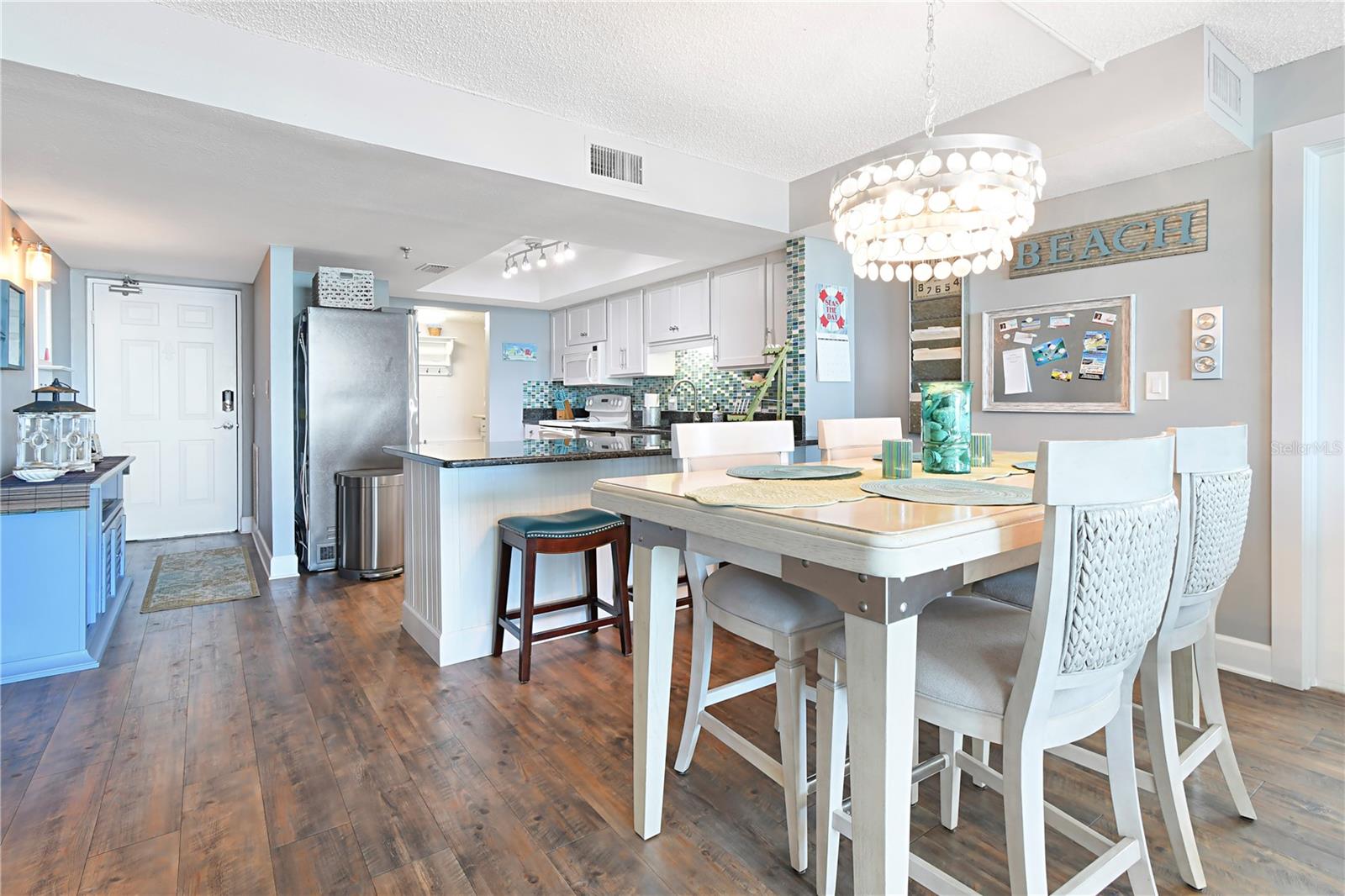 Image 9 of 41 For 15316 Gulf Boulevard 402