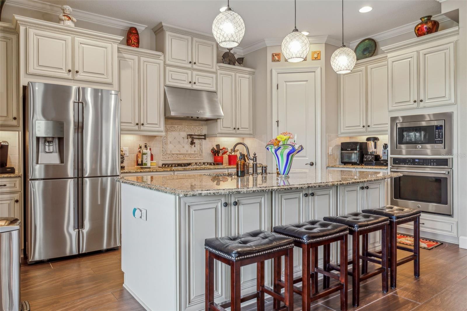 Image 16 of 67 For 8530 Grand Alberato Road