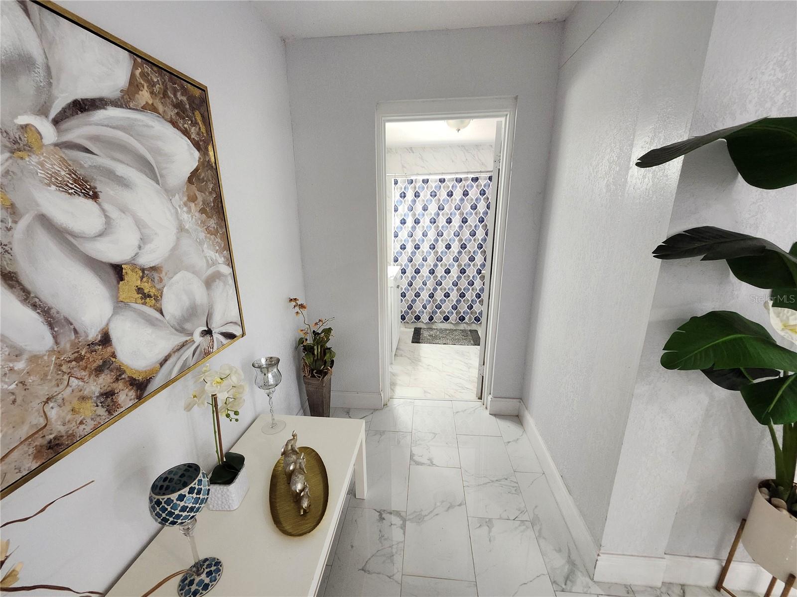 Image 11 of 46 For 10805 Desoto Road