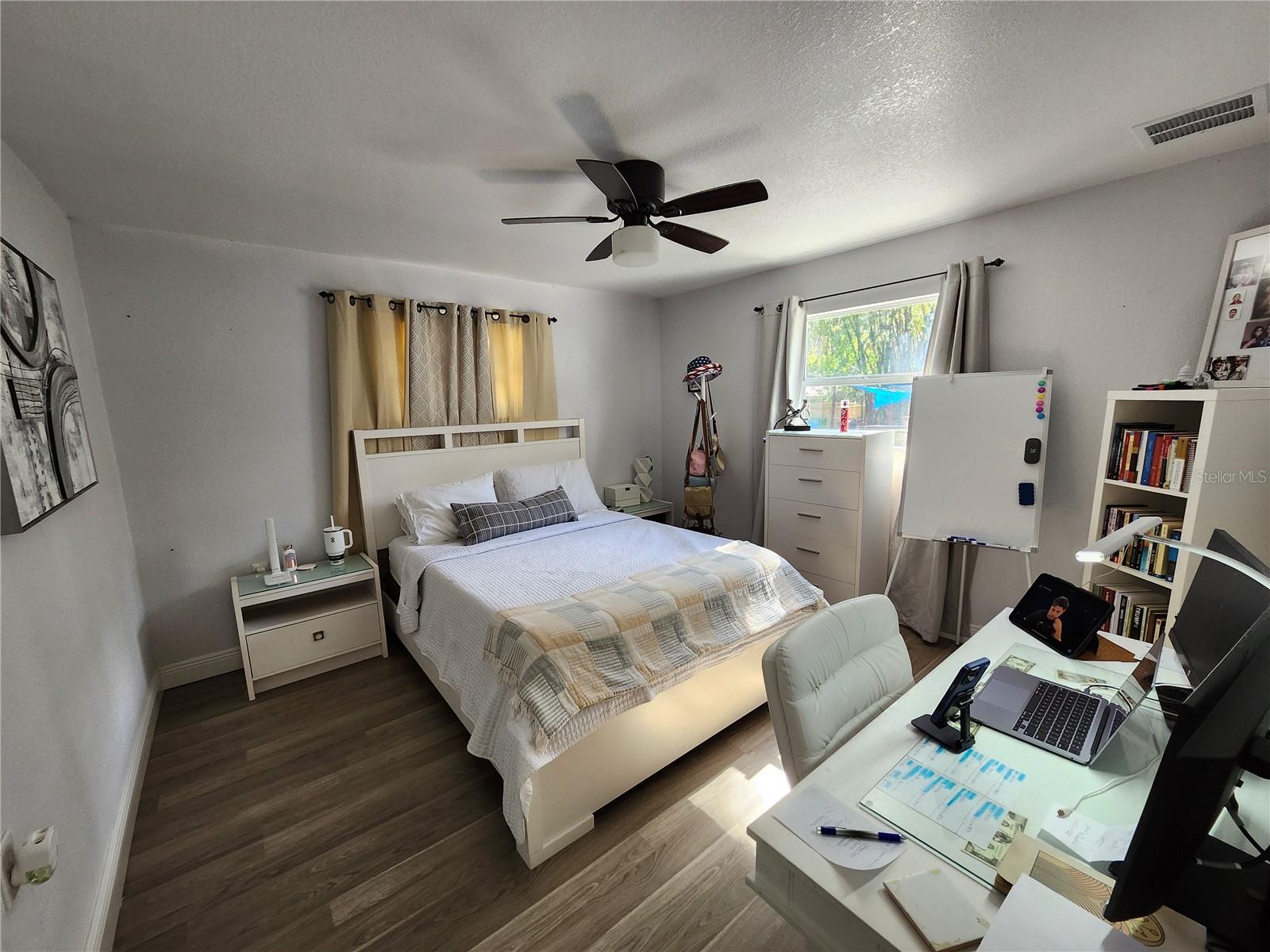 Image 15 of 46 For 10805 Desoto Road