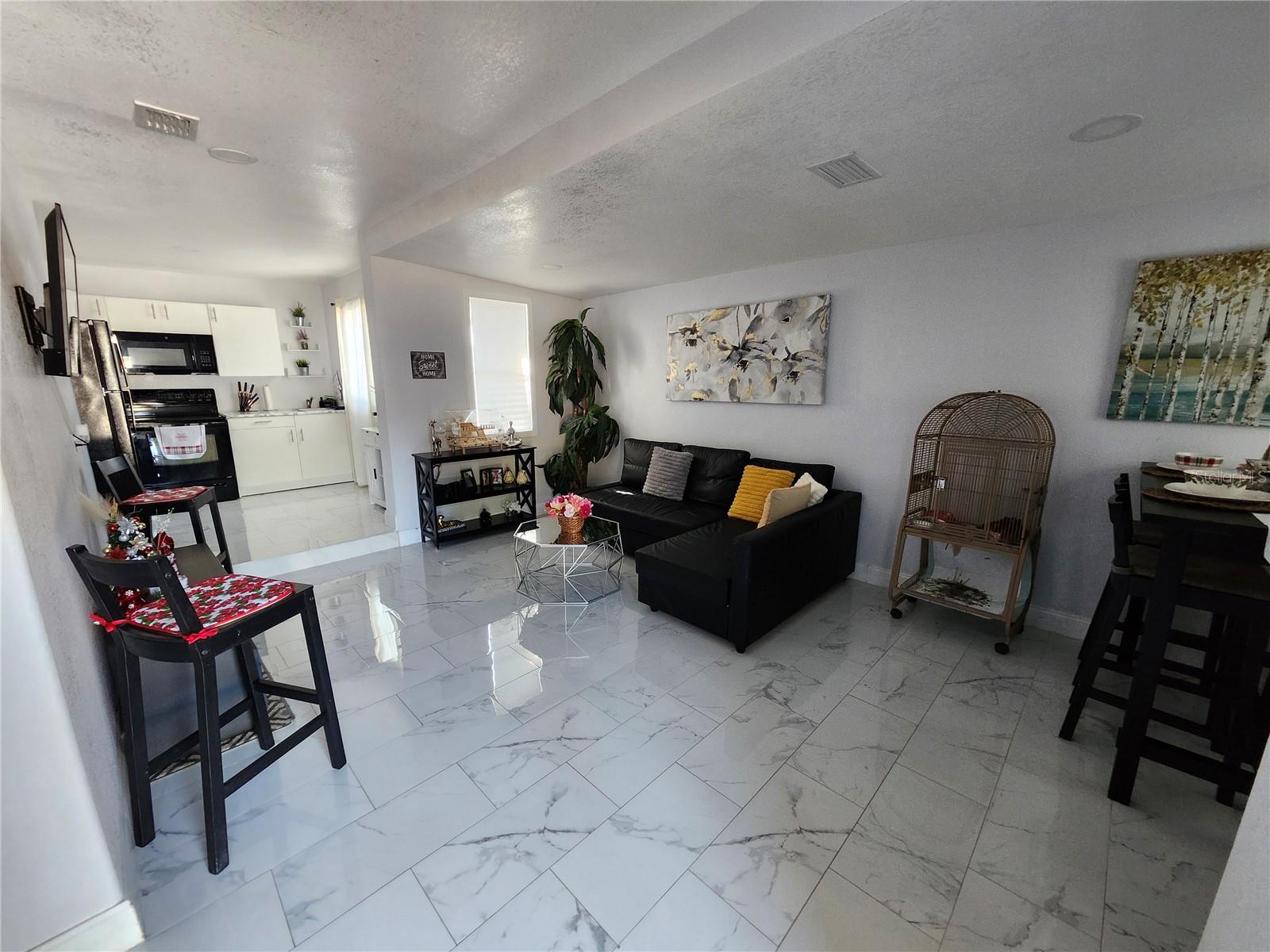 Image 27 of 46 For 10805 Desoto Road