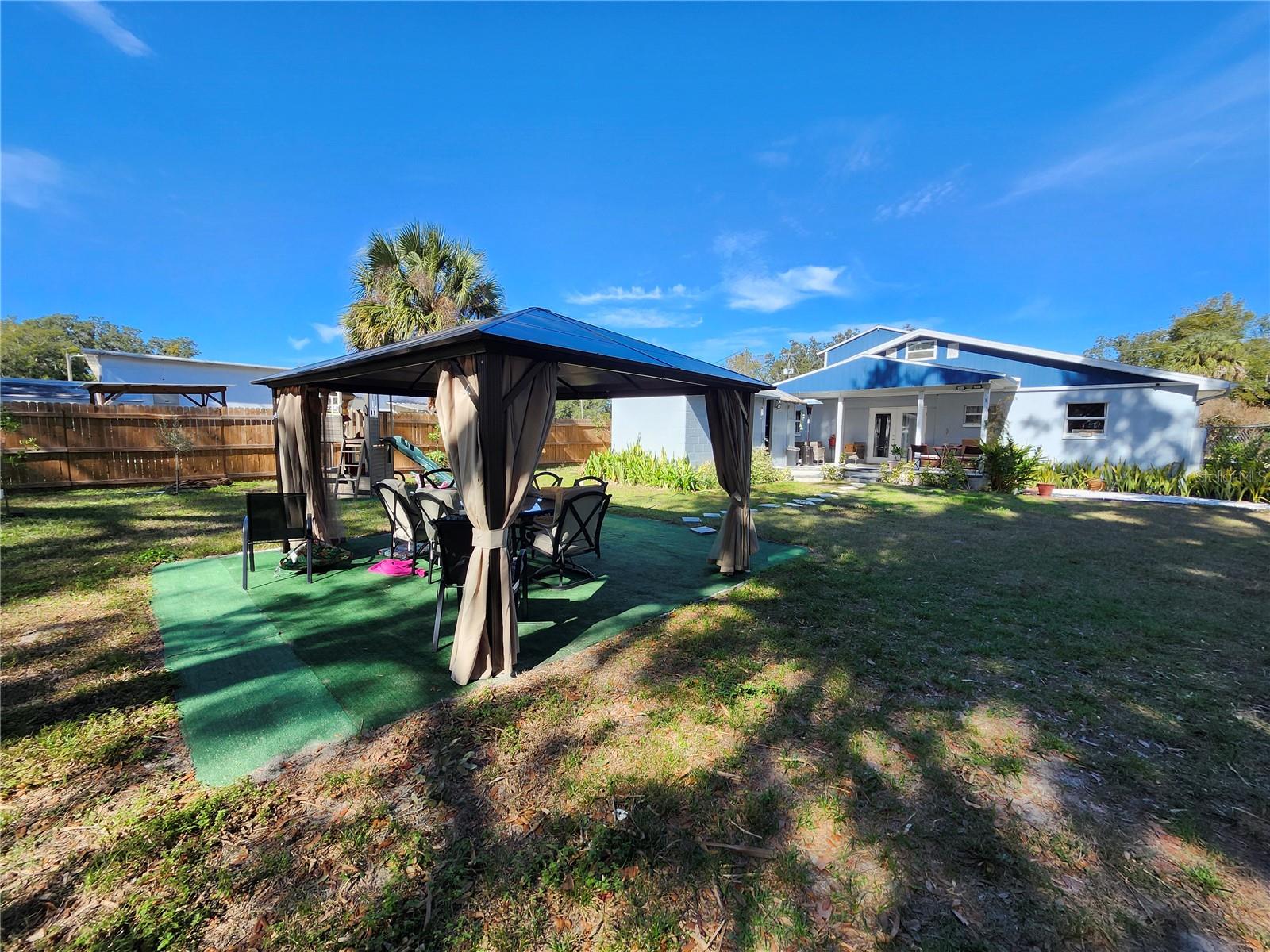 Image 45 of 46 For 10805 Desoto Road