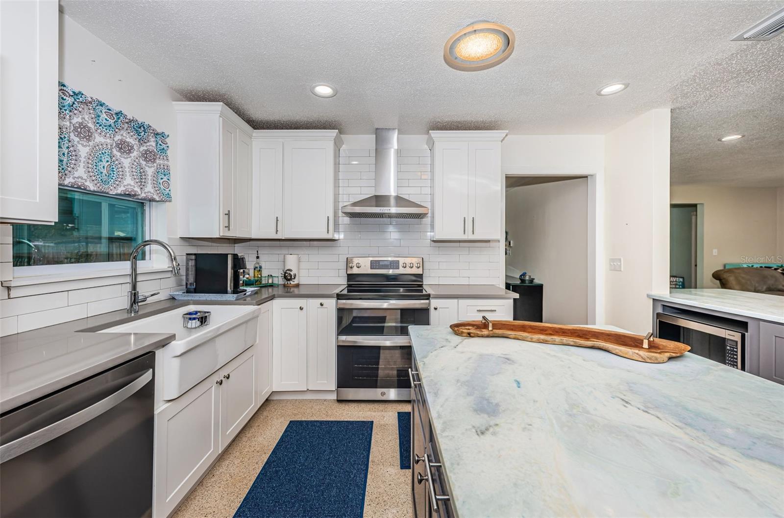 Image 10 of 43 For 2015 Park Street N