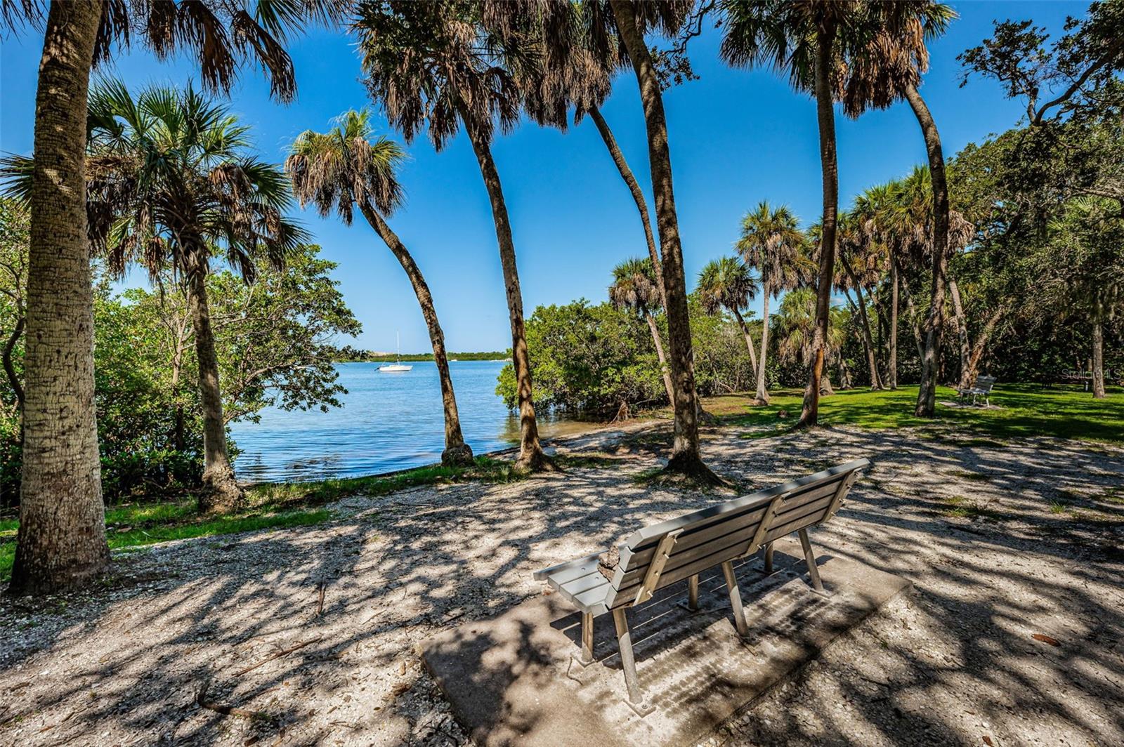 Image 40 of 43 For 2015 Park Street N