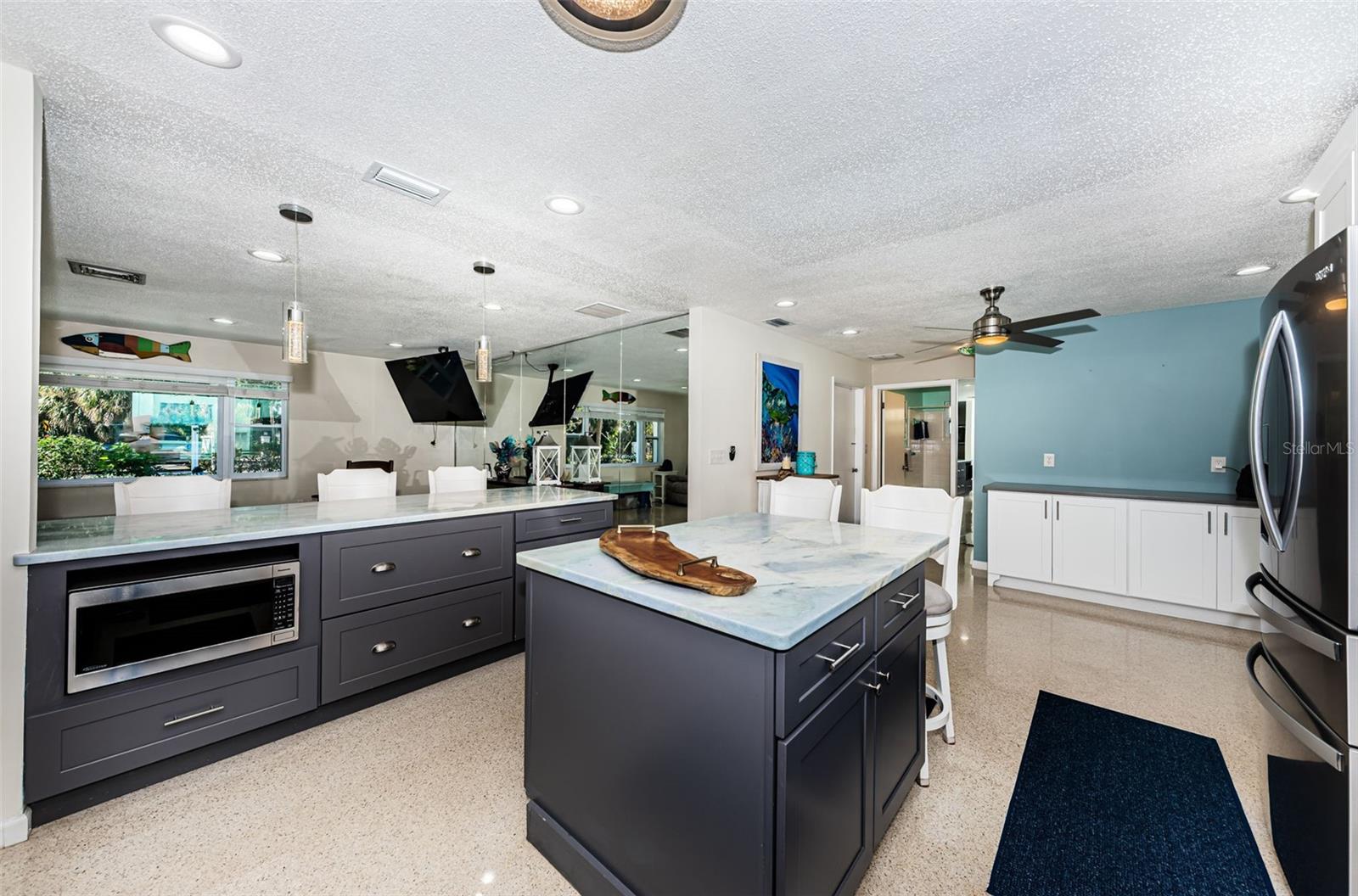 Image 9 of 43 For 2015 Park Street N