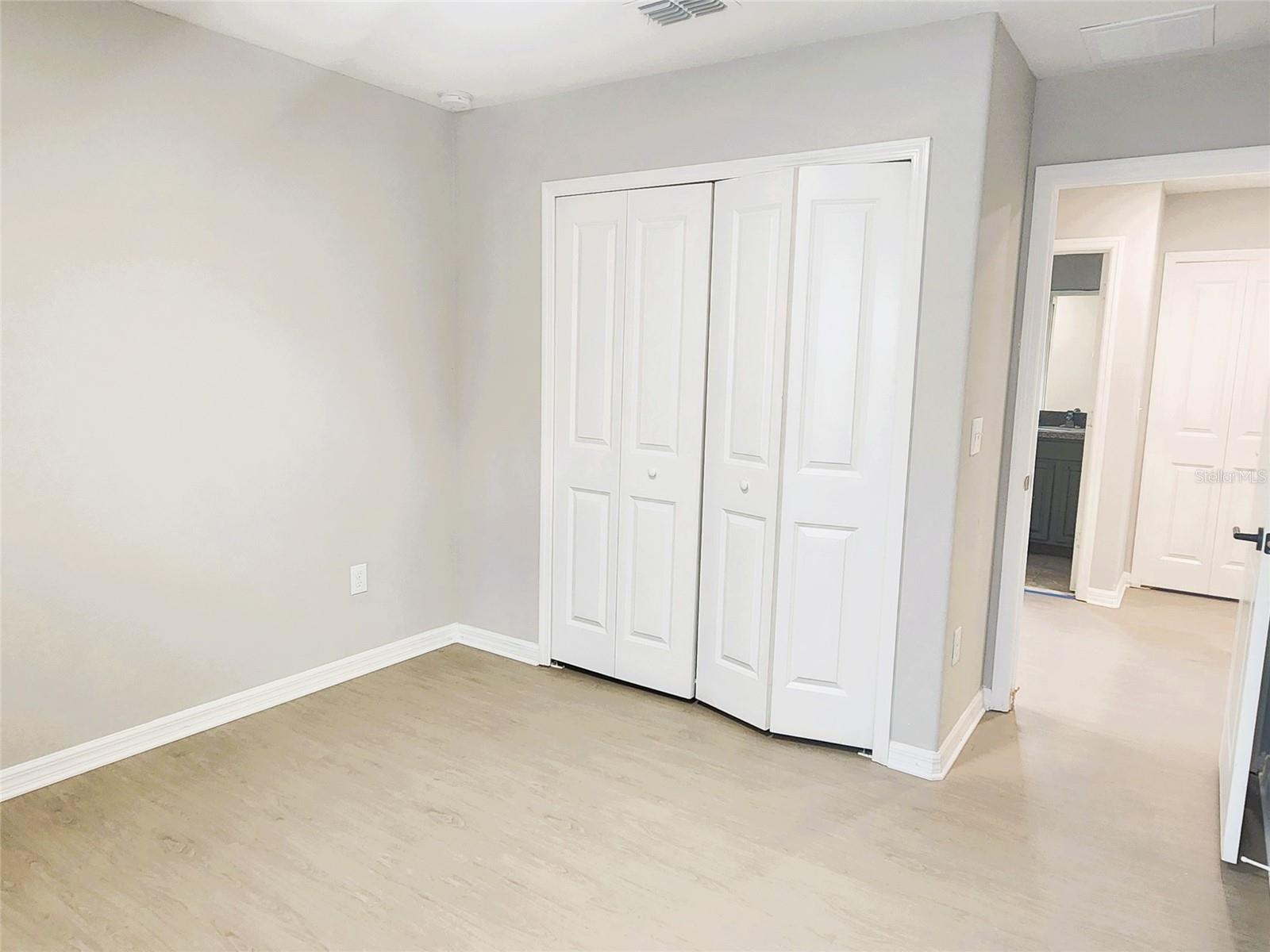 Image 19 of 30 For 7407 Evening Primrose Court