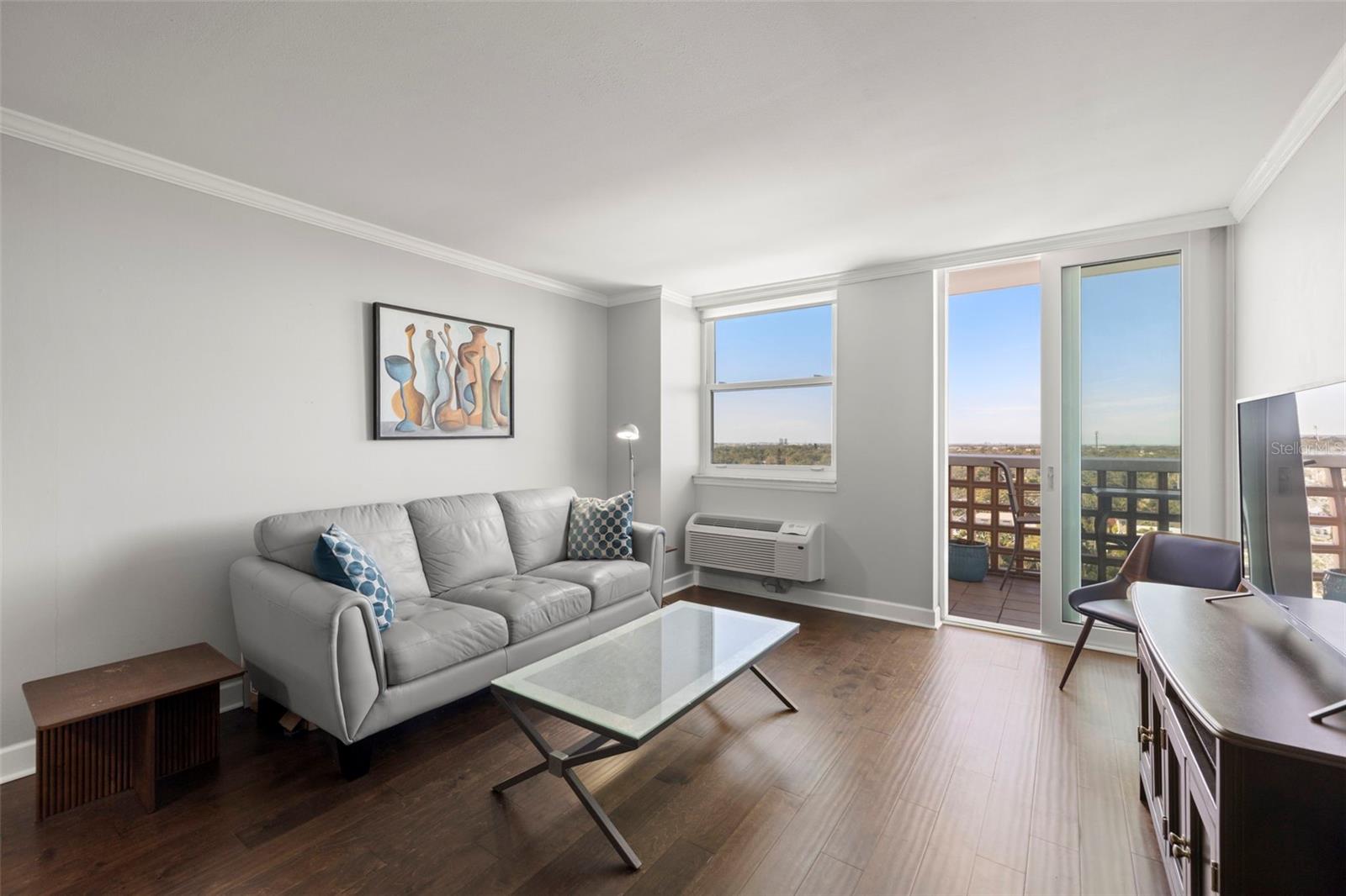 Image 4 of 26 For 4015 Bayshore Boulevard 10d