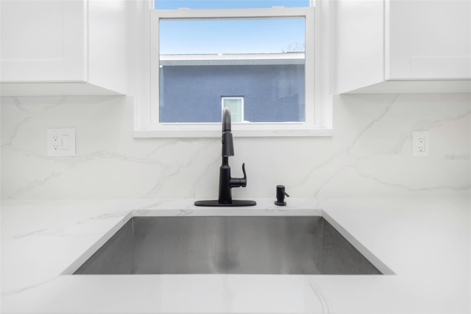 Image 12 of 44 For 303 Archimedes Street