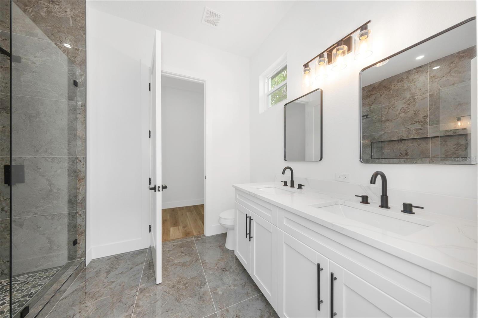 Image 16 of 44 For 303 Archimedes Street