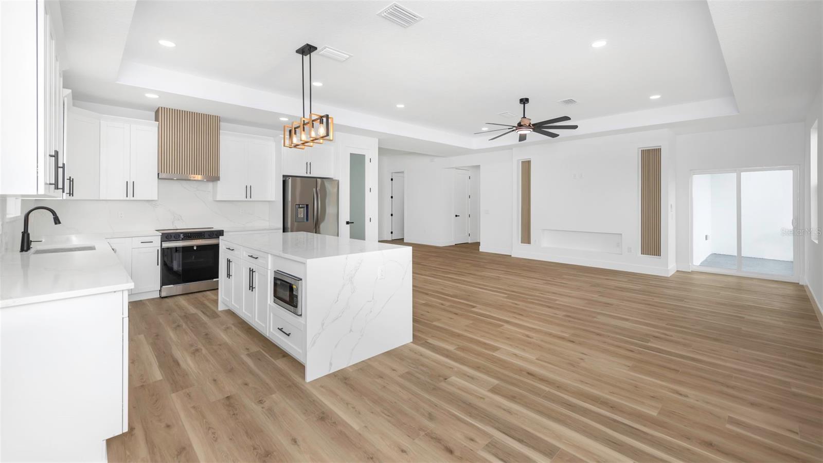 Image 3 of 44 For 303 Archimedes Street