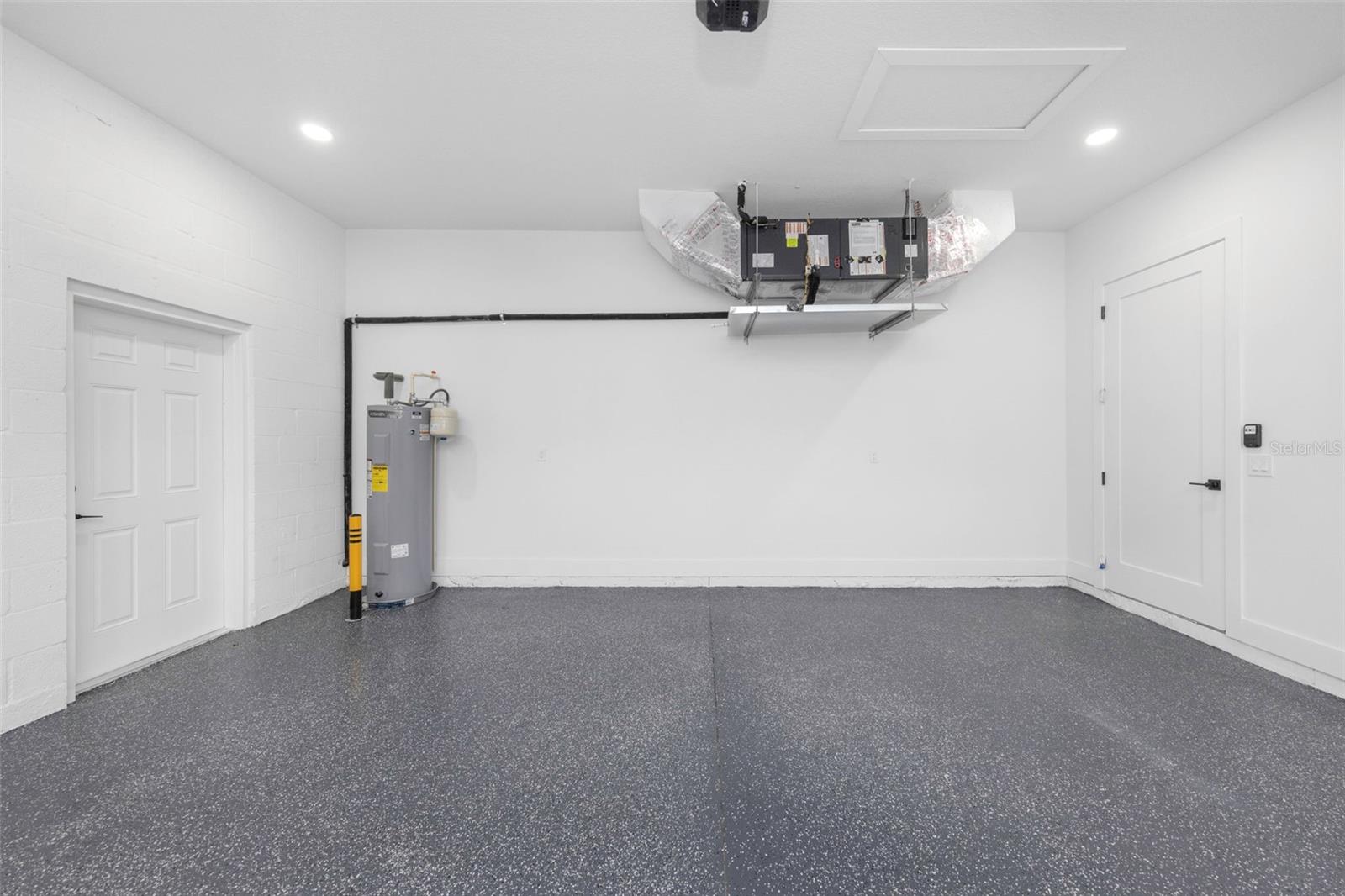 Image 34 of 44 For 303 Archimedes Street