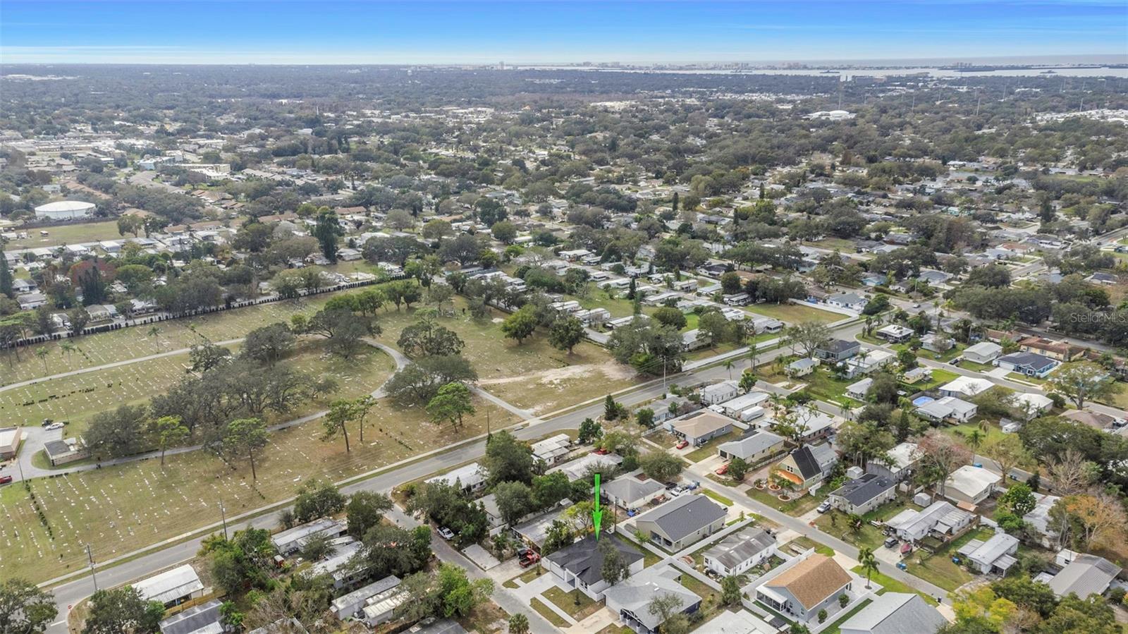 Image 40 of 44 For 303 Archimedes Street