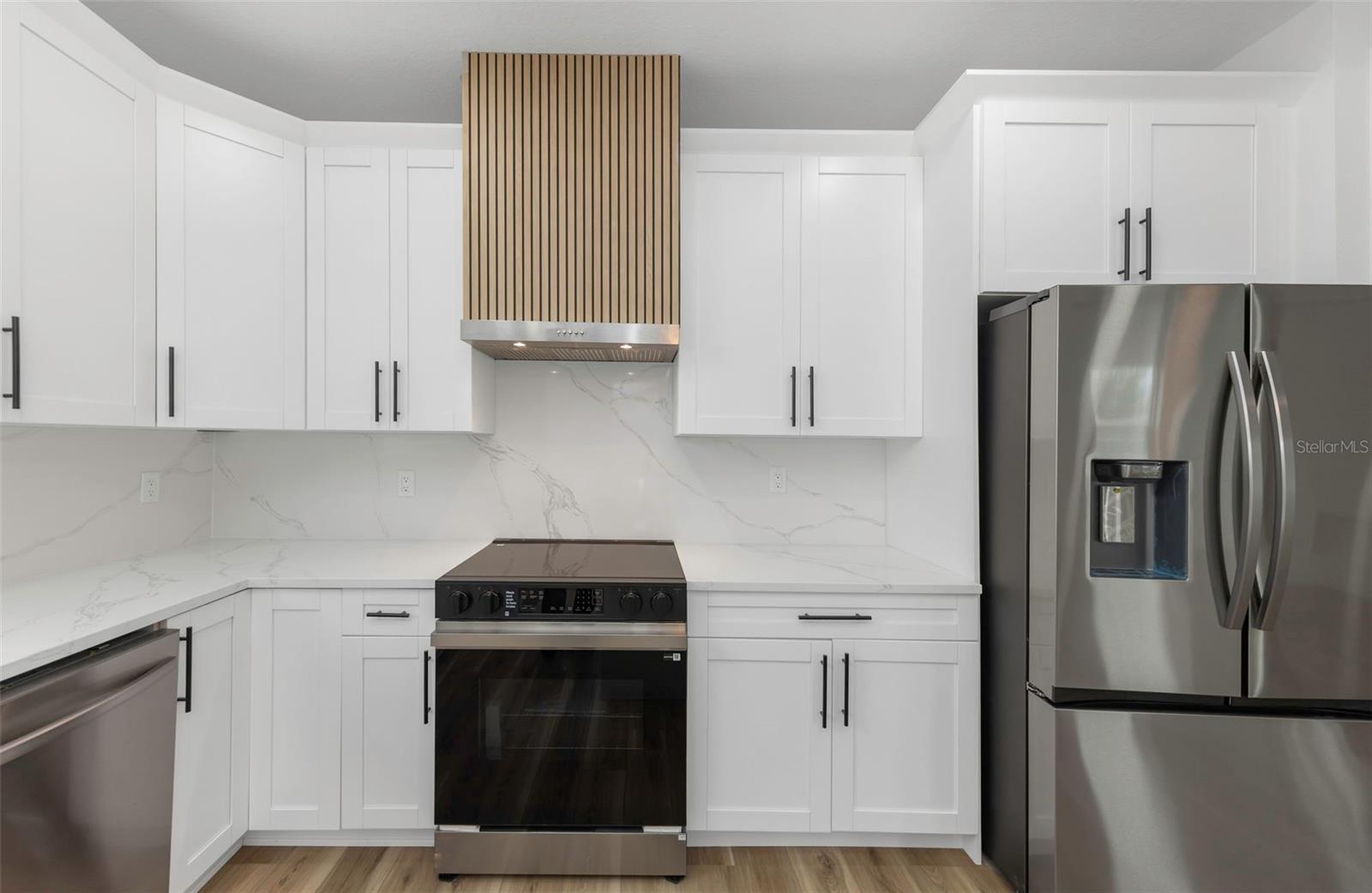 Image 8 of 44 For 303 Archimedes Street