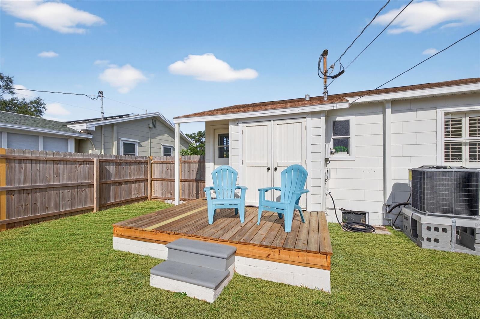 Image 12 of 17 For 486 49th Avenue N