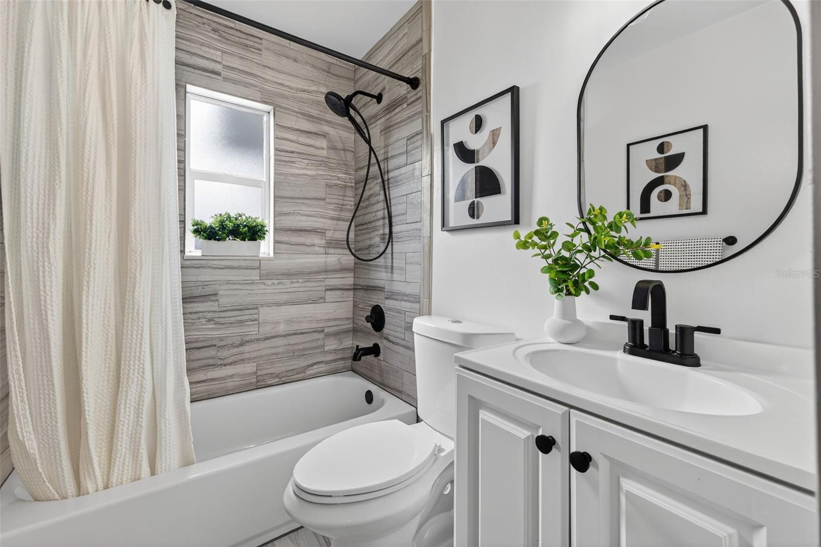 Image 8 of 17 For 486 49th Avenue N