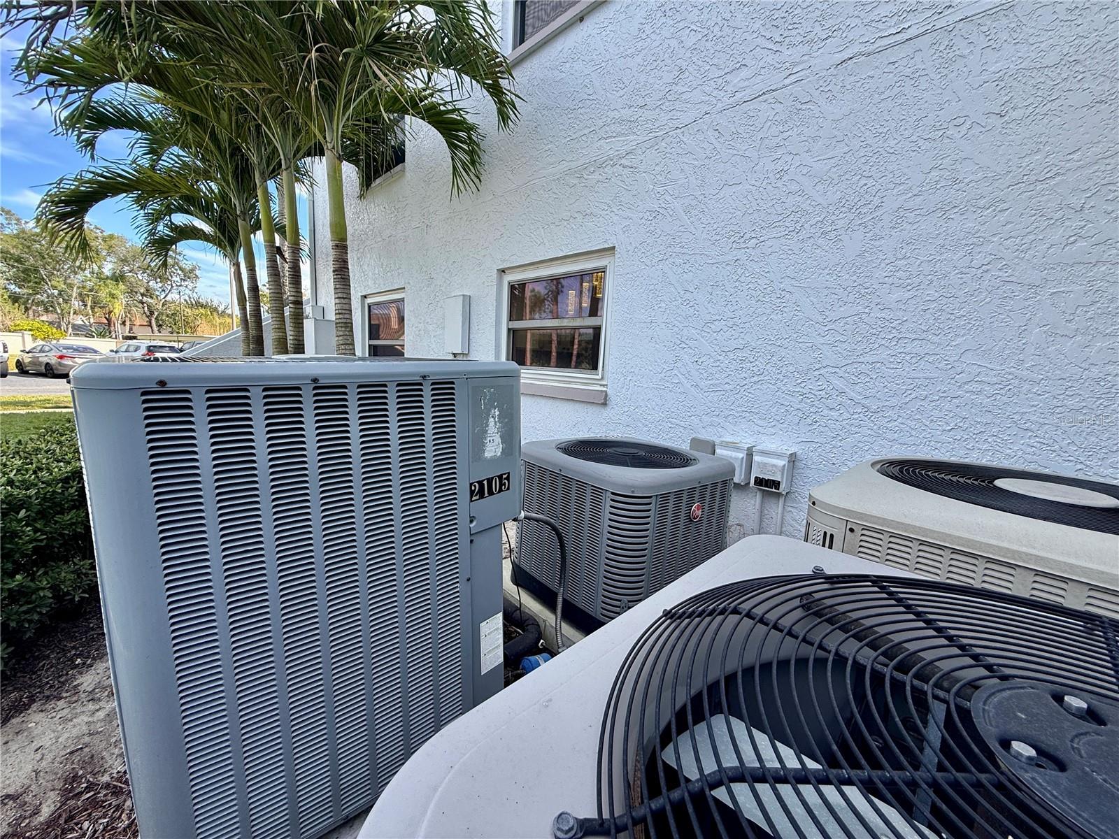 Image 38 of 47 For 3203 Landmark Drive 2105