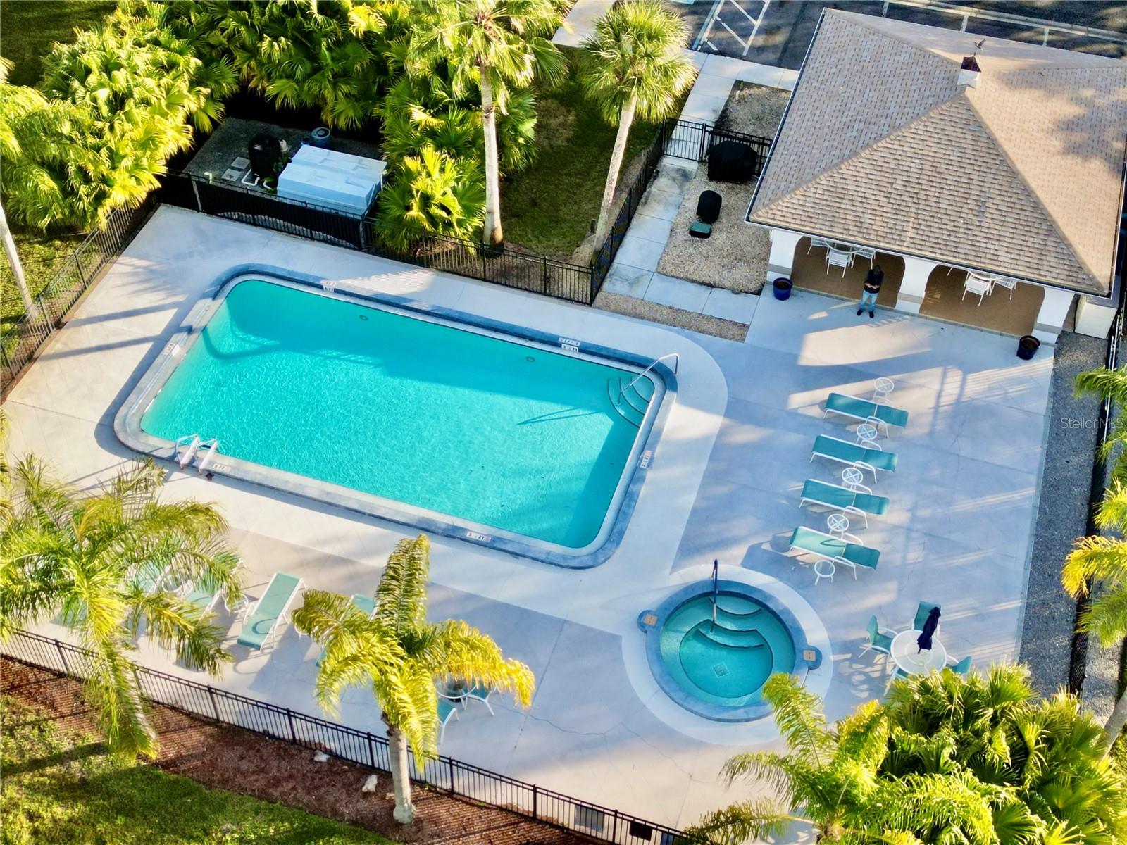 Image 44 of 47 For 3203 Landmark Drive 2105