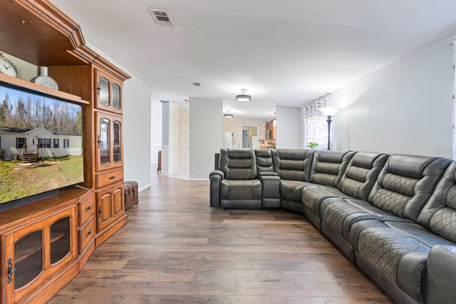 Image 14 of 50 For 10536 Smokie Creek Lane