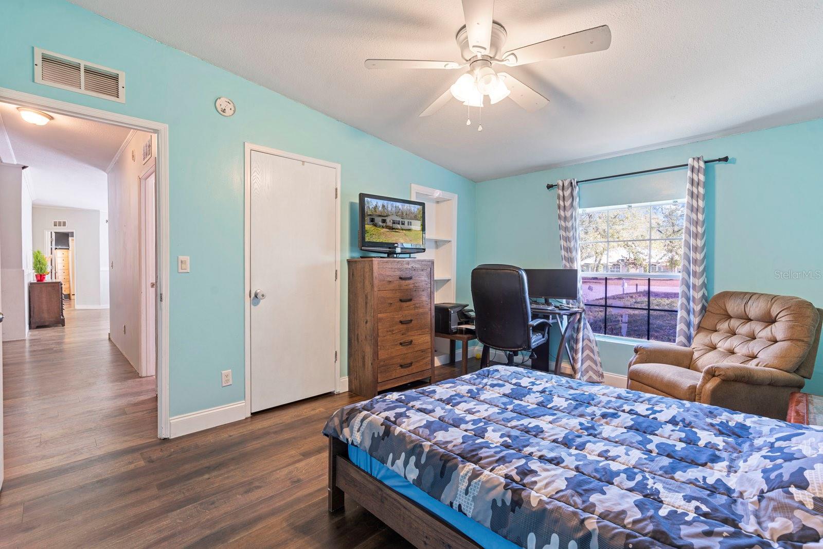 Image 24 of 50 For 10536 Smokie Creek Lane