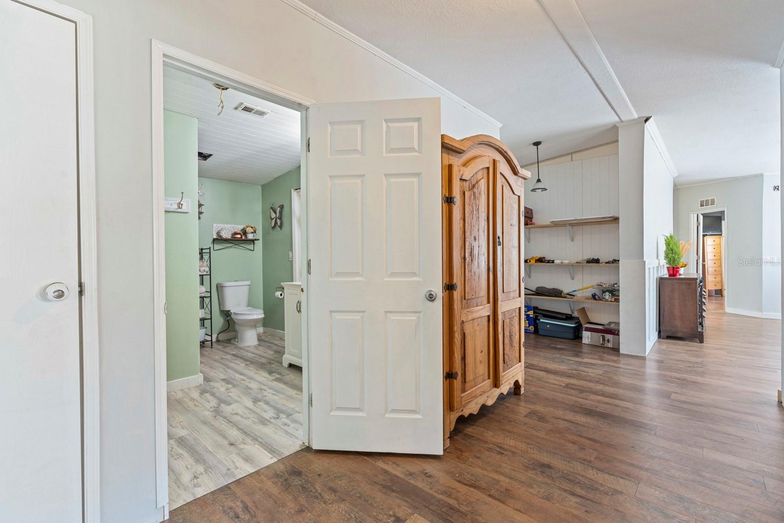 Image 25 of 50 For 10536 Smokie Creek Lane