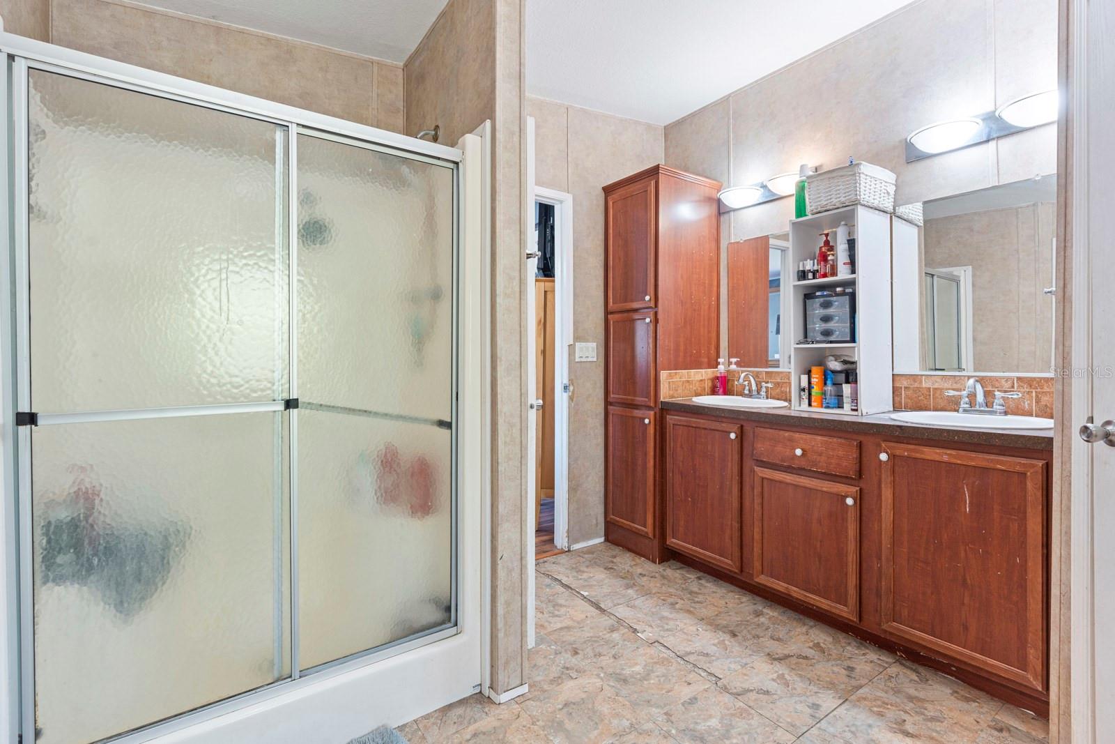 Image 34 of 50 For 10536 Smokie Creek Lane