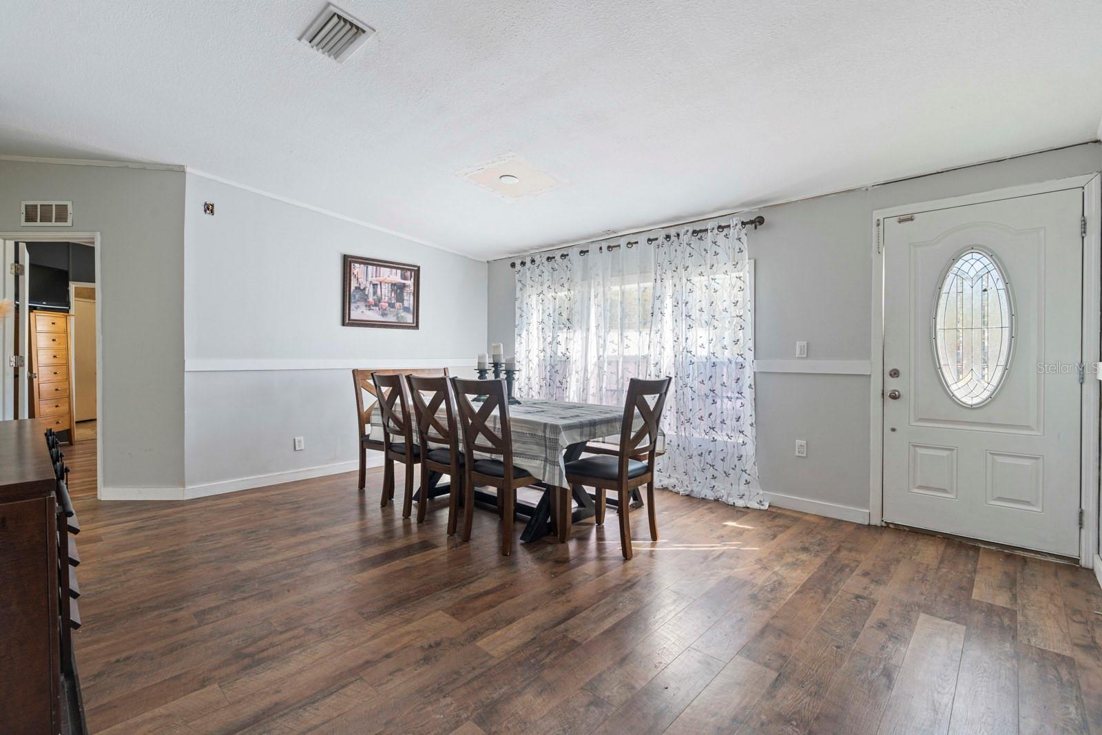 Image 5 of 50 For 10536 Smokie Creek Lane