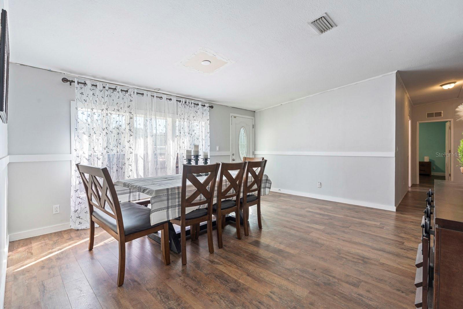 Image 6 of 50 For 10536 Smokie Creek Lane