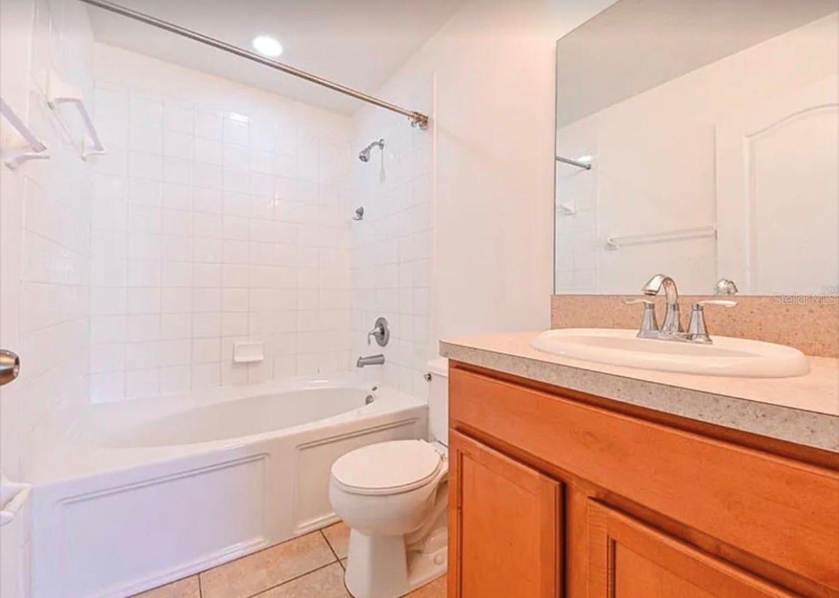 Image 22 of 30 For 37706 Aaralyn Road