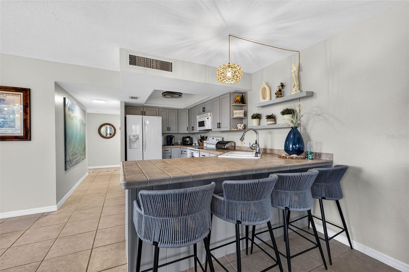 Image 13 of 38 For 500 Osceola Avenue 410