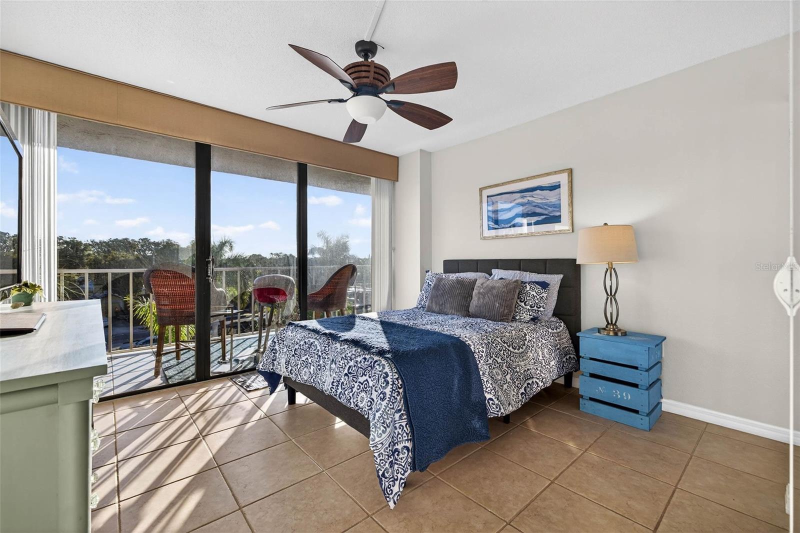 Image 17 of 38 For 500 Osceola Avenue 410