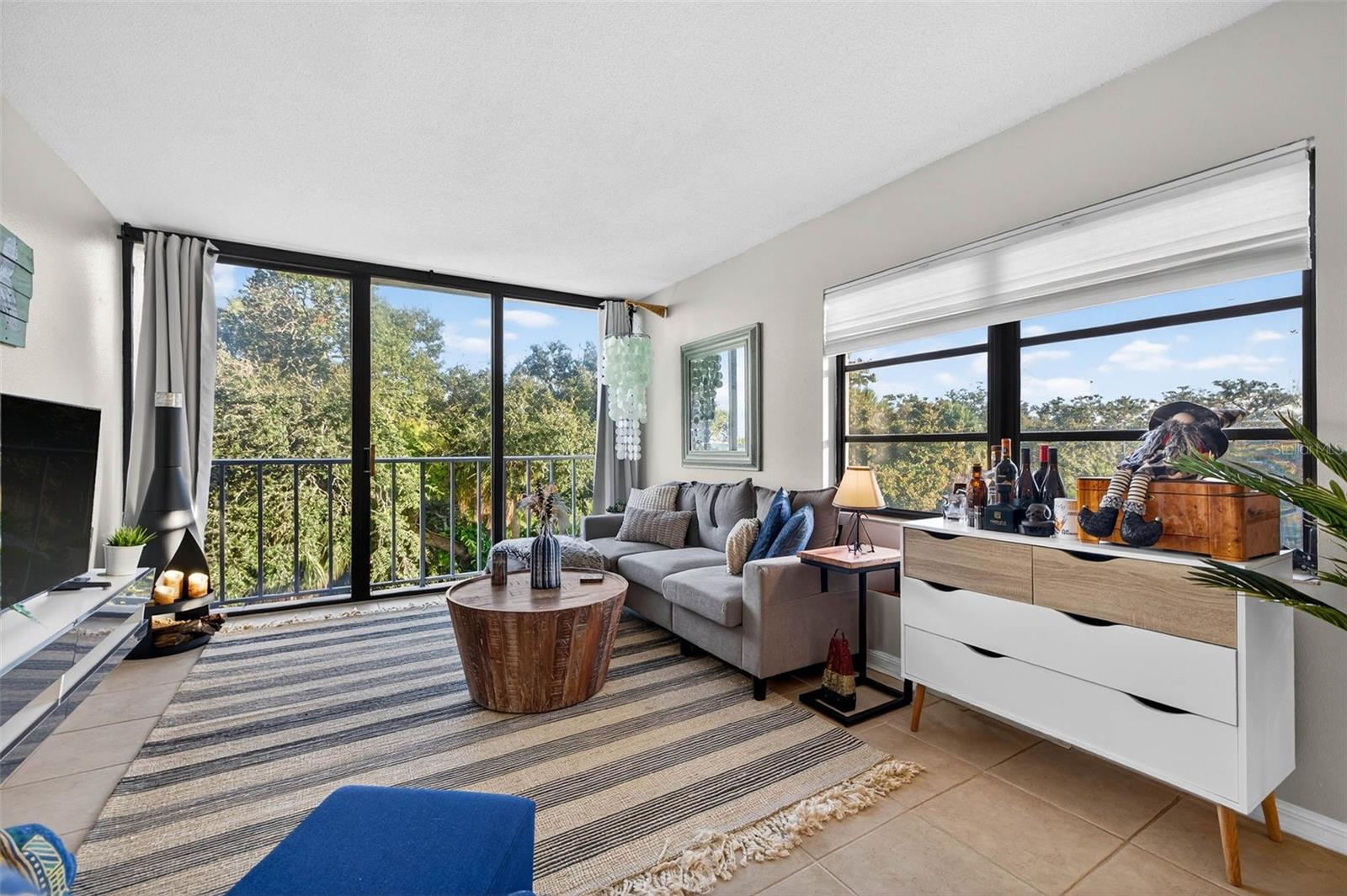 Image 5 of 38 For 500 Osceola Avenue 410