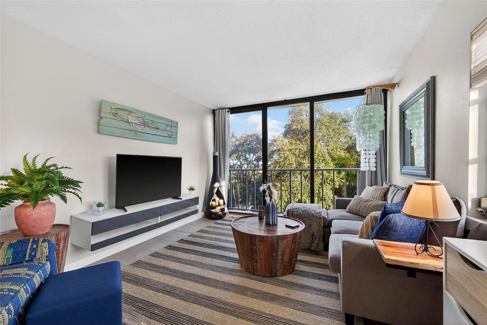 Image 6 of 38 For 500 Osceola Avenue 410