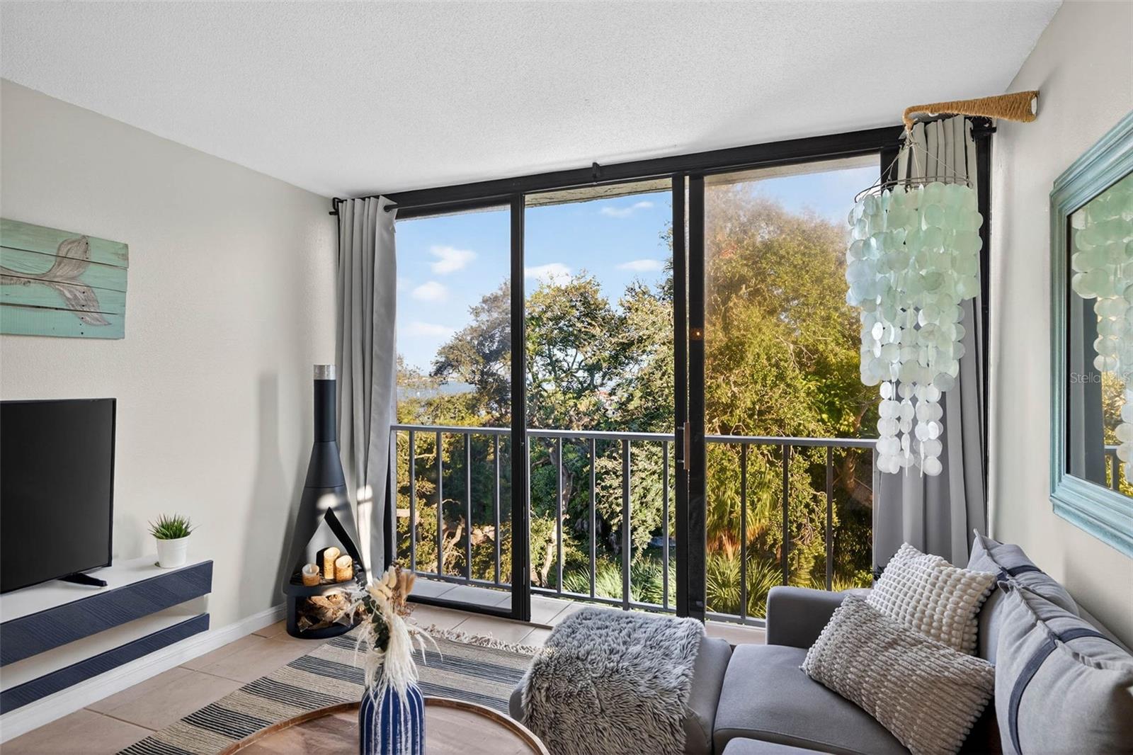 Image 8 of 38 For 500 Osceola Avenue 410