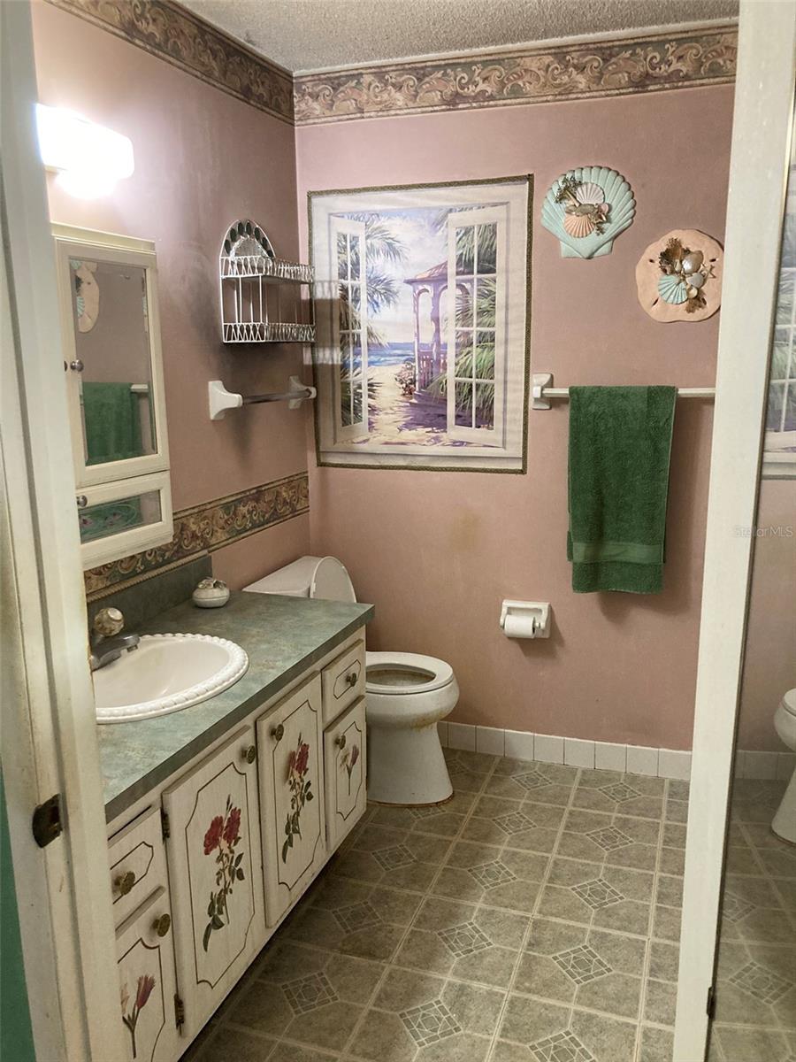 Image 20 of 59 For 5967 Terrace Park Drive N 211