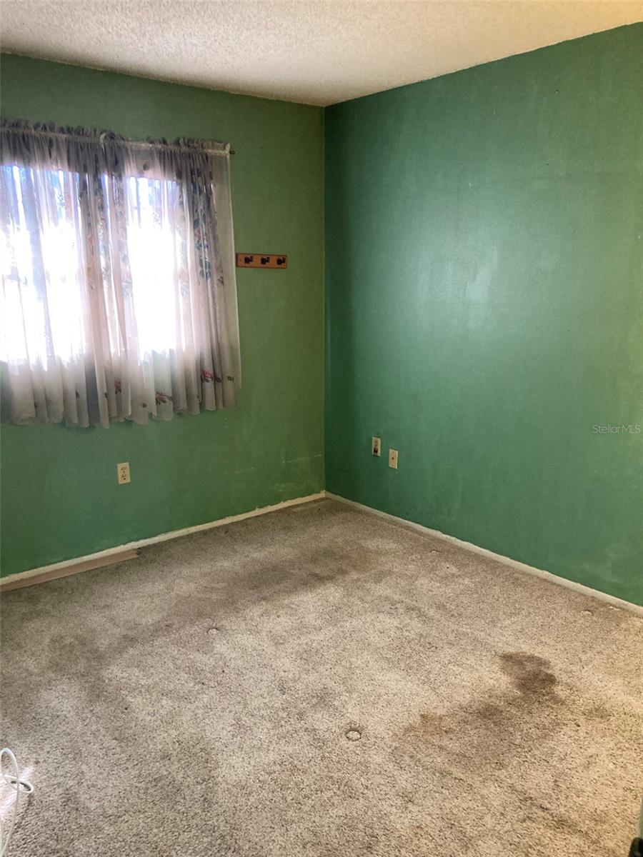 Image 21 of 59 For 5967 Terrace Park Drive N 211