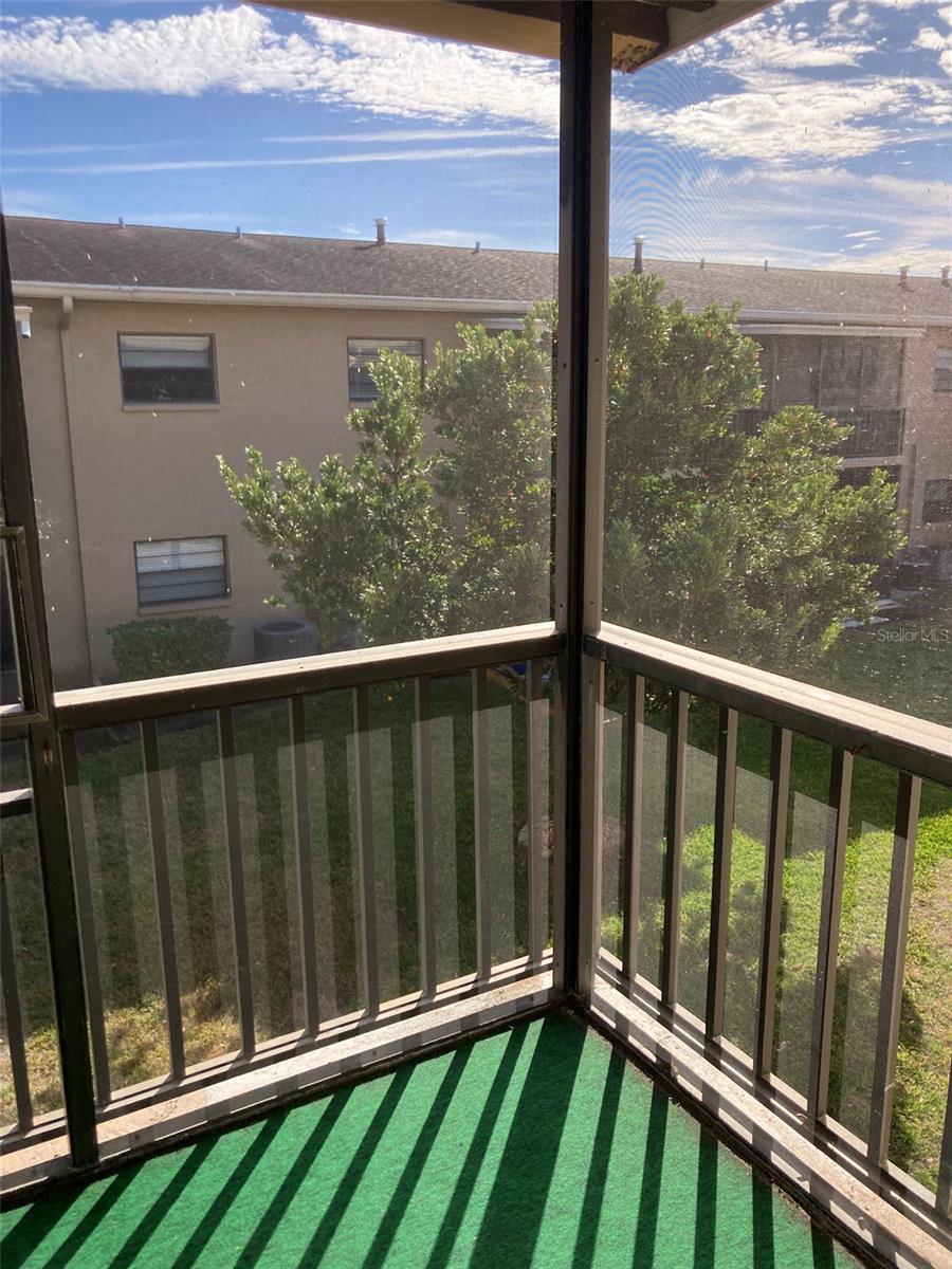 Image 30 of 59 For 5967 Terrace Park Drive N 211