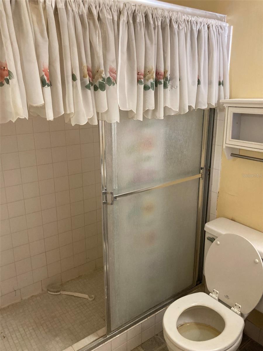 Image 37 of 59 For 5967 Terrace Park Drive N 211