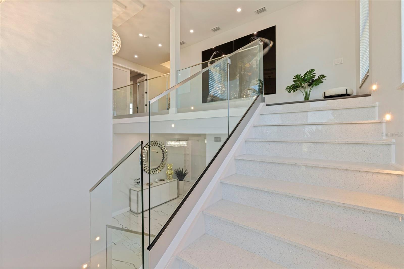 Image 31 of 75 For 6062 Bayou Grande Boulevard Ne