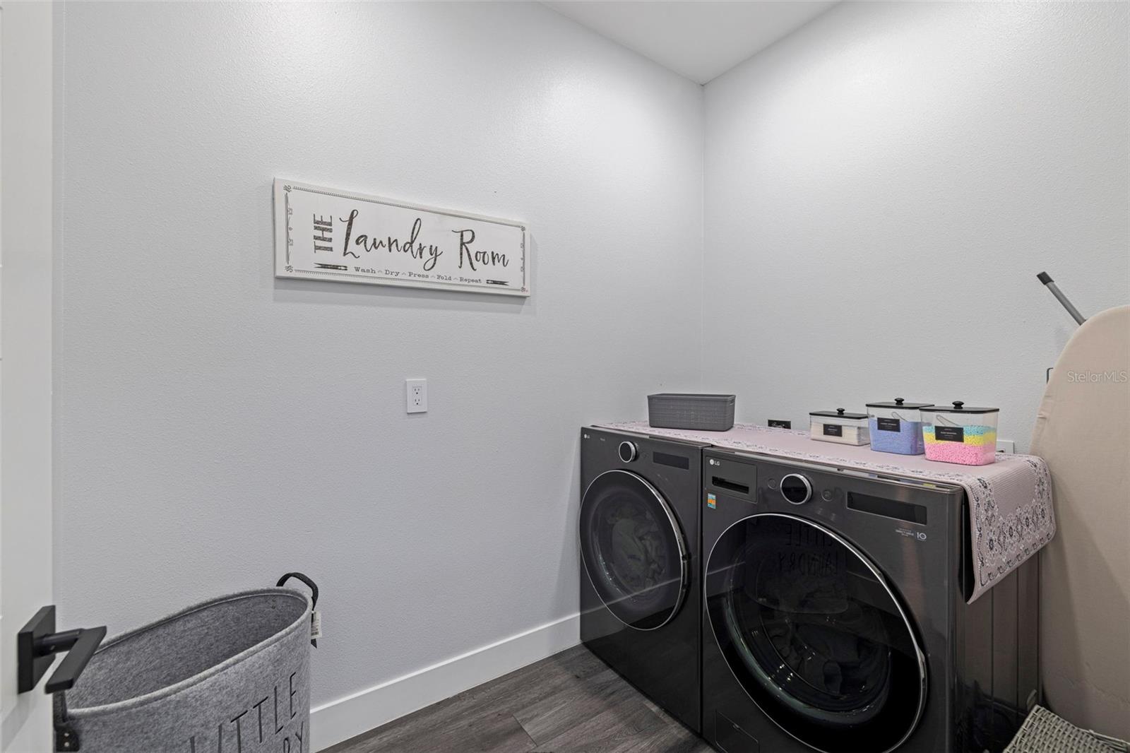 Image 50 of 75 For 6062 Bayou Grande Boulevard Ne