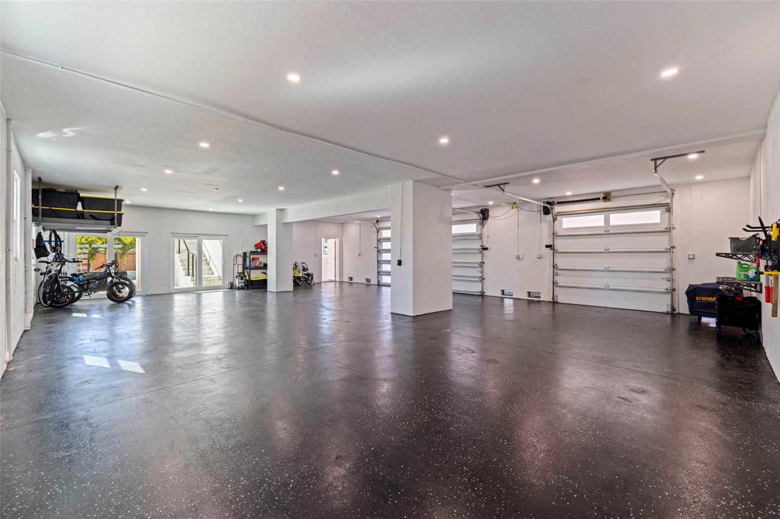 Image 56 of 75 For 6062 Bayou Grande Boulevard Ne