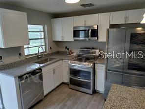 Image 3 of 5 For 7247 Belvedere Terrace