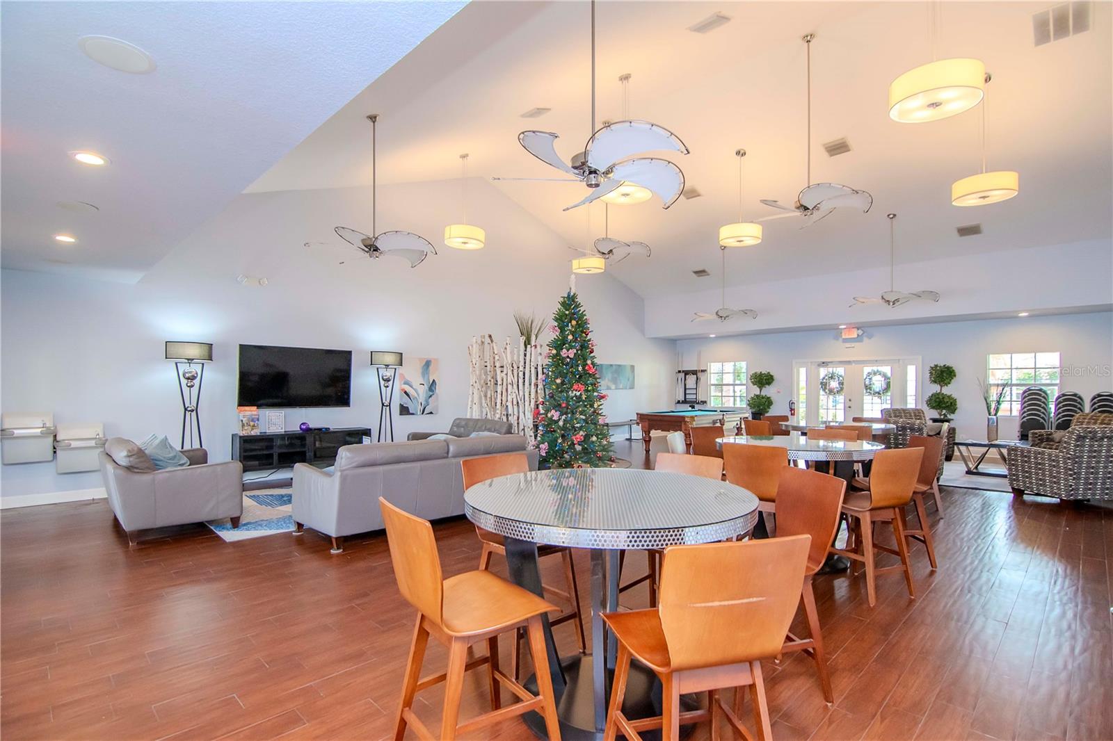 Image 29 of 43 For 3783 Pompano  D